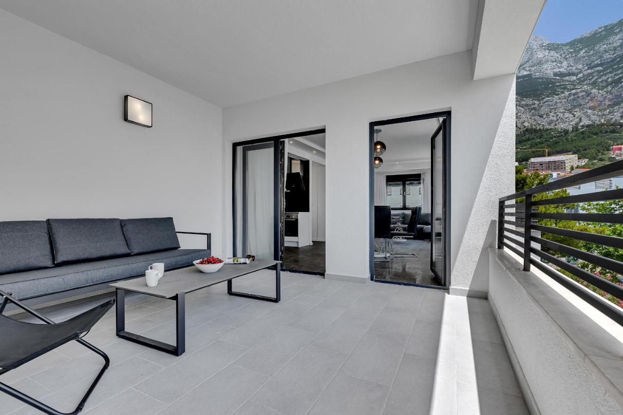 Laurus Makarska Accommodation Exterior photo