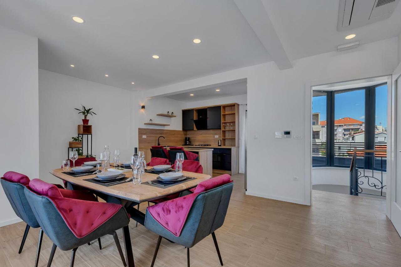 Laurus Makarska Accommodation Exterior photo