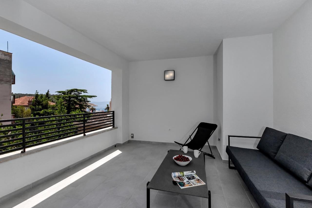 Laurus Makarska Accommodation Exterior photo