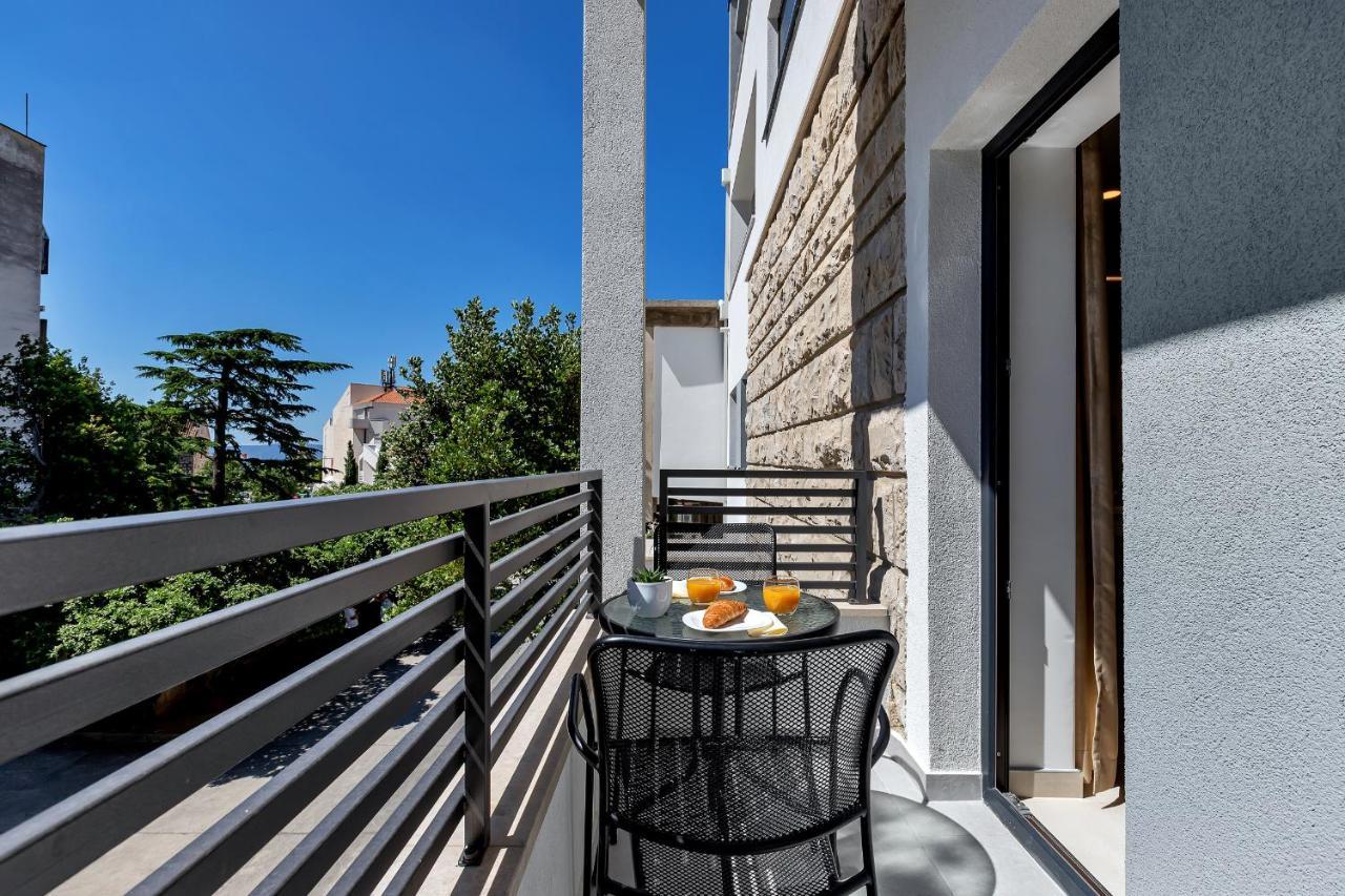 Laurus Makarska Accommodation Exterior photo